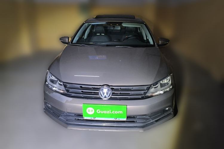 Used Volkswagen Sagitar 2016 230TSI 25th Anniversary Edition Front