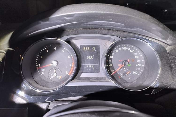 Used Volkswagen Sagitar 2016 230TSI 25th Anniversary Edition Instrument Cluster