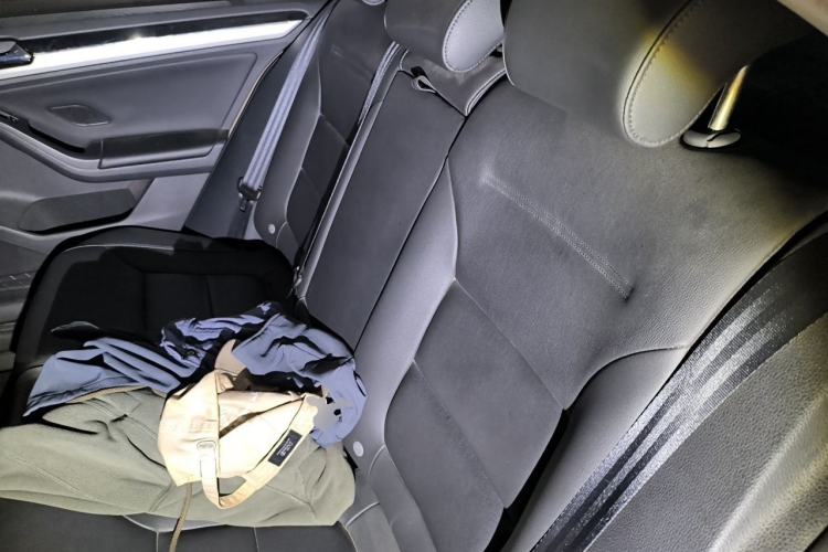 Used Volkswagen Sagitar 2016 230TSI 25th Anniversary Edition Left Rear Seat
