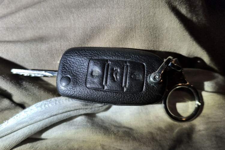 Used Volkswagen Sagitar 2016 230TSI 25th Anniversary Edition Vehicle Key