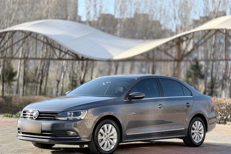 Ojetý Volkswagen Sagitar 2016 230TSI 25th Anniversary Edition Guazi used car, China used car export, Used car for sale, Used  cars, Cheapest cars for sale