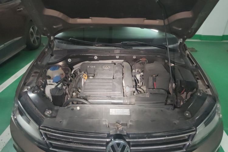 Used Volkswagen Sagitar 2016 230TSI 25th Anniversary Edition Engine Bay