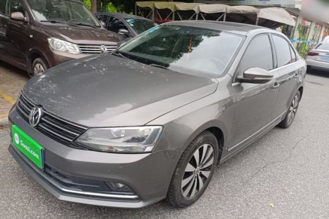 Used Volkswagen Sagitar 2016 230TSI 25th Anniversary Edition
