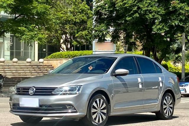 Used Volkswagen Sagitar 2016 230TSI 25th Anniversary Edition