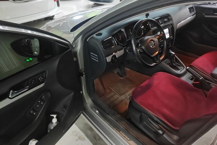Used Volkswagen Sagitar 2016 230TSI 25th Anniversary Edition Driver Seat