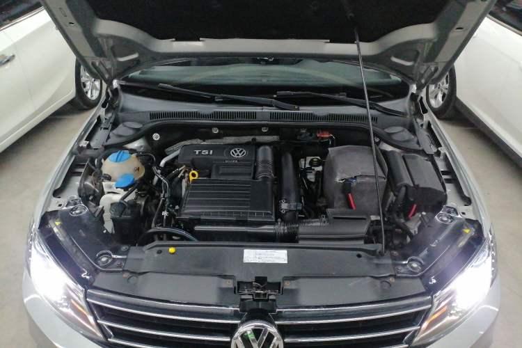 Used Volkswagen Sagitar 2016 230TSI 25th Anniversary Edition Engine Bay
