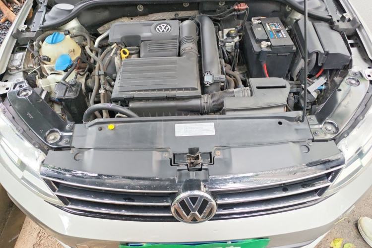 Used Volkswagen Sagitar 2016 230TSI 25th Anniversary Edition Engine Bay