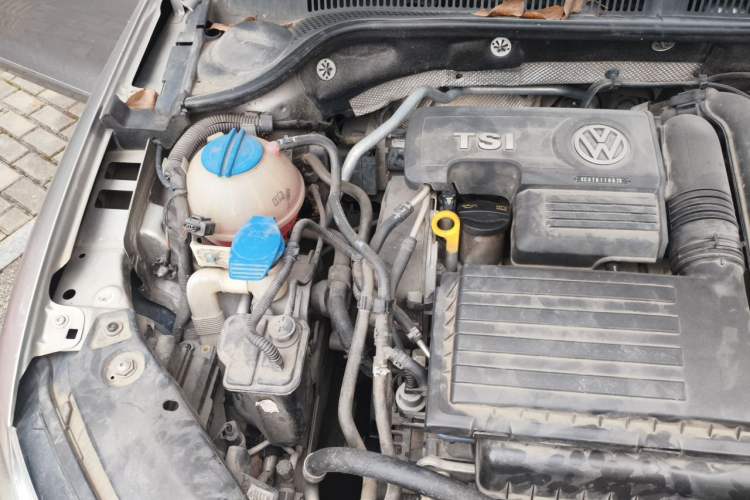 Used Volkswagen Sagitar 2016 230TSI 25th Anniversary Edition Engine Bay Right