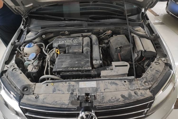 Used Volkswagen Sagitar 2016 230TSI 25th Anniversary Edition Engine Bay