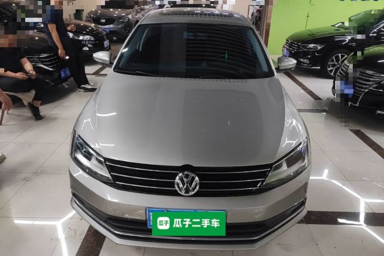 Used Volkswagen Sagitar 2016 230TSI 25th Anniversary Edition Front