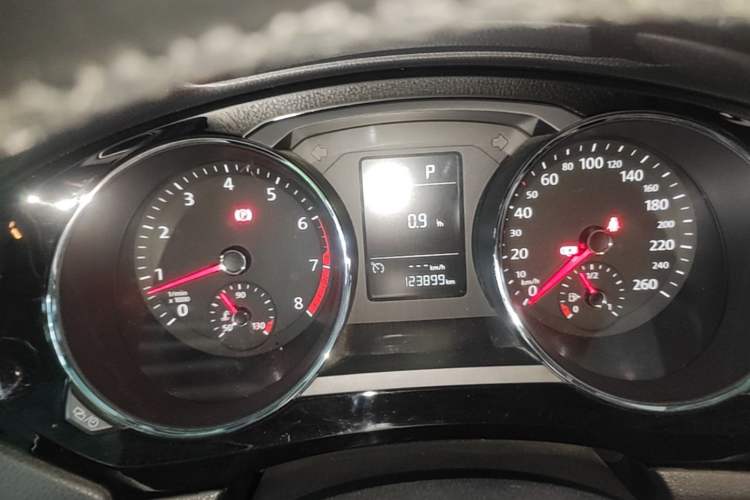 Used Volkswagen Sagitar 2016 230TSI 25th Anniversary Edition Instrument Cluster