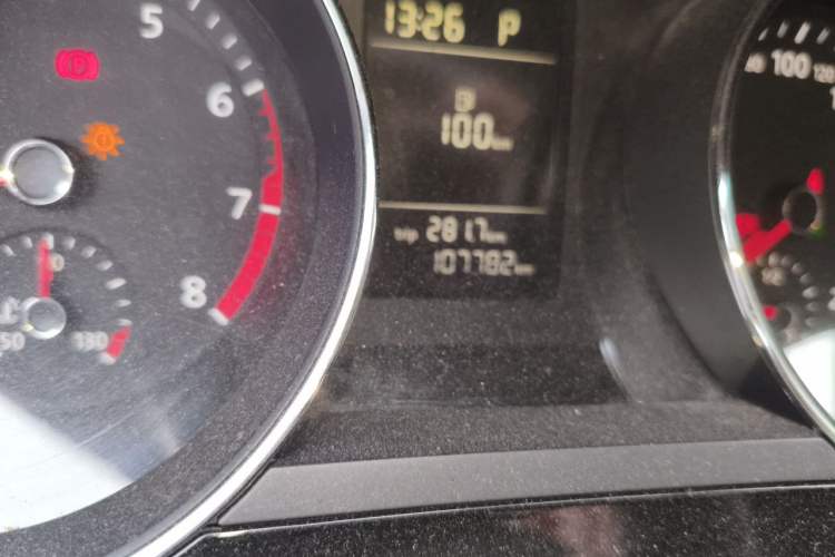 Used Volkswagen Sagitar 2016 230TSI 25th Anniversary Edition Odometer Close Up