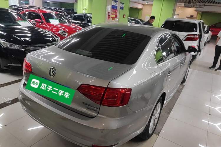Used Volkswagen Sagitar 2016 230TSI 25th Anniversary Edition Rear Right 45 Deg