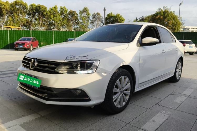 Ojetý Volkswagen Sagitar 2016 230TSI 25th Anniversary Edition Guazi used car, China used car export, Used car for sale, Used  cars, Cheapest cars for sale
