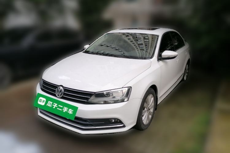 Used Volkswagen Sagitar 2016 230TSI 25th Anniversary Edition Guazi used car, China used car export, Used car for sale, Used  cars, Cheapest cars for sale