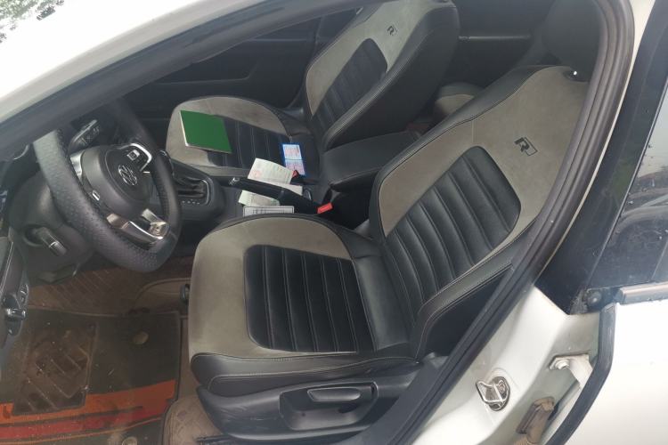 Used Volkswagen Sagitar 2016 280TSI Automatic R-Line Driver Seat