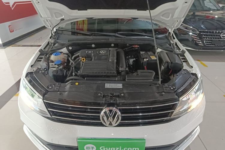 Used Volkswagen Sagitar 2016 230TSI 25th Anniversary Edition Engine Bay