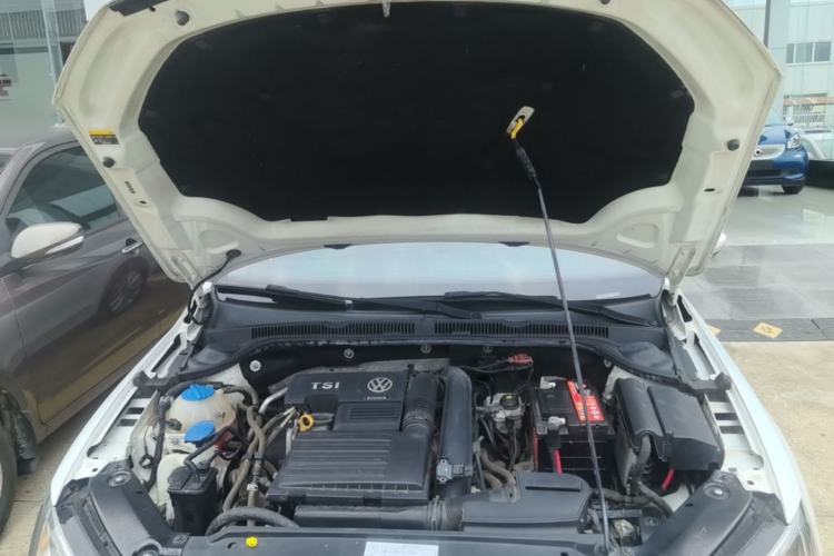Used Volkswagen Sagitar 2016 230TSI 25th Anniversary Edition Engine Bay