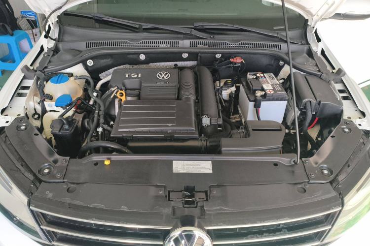 Used Volkswagen Sagitar 2016 230TSI 25th Anniversary Edition Engine Bay