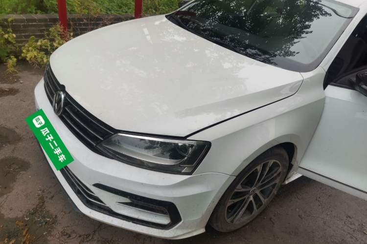 Used Volkswagen Sagitar 2016 280TSI Automatic R-Line Engine Bay Left