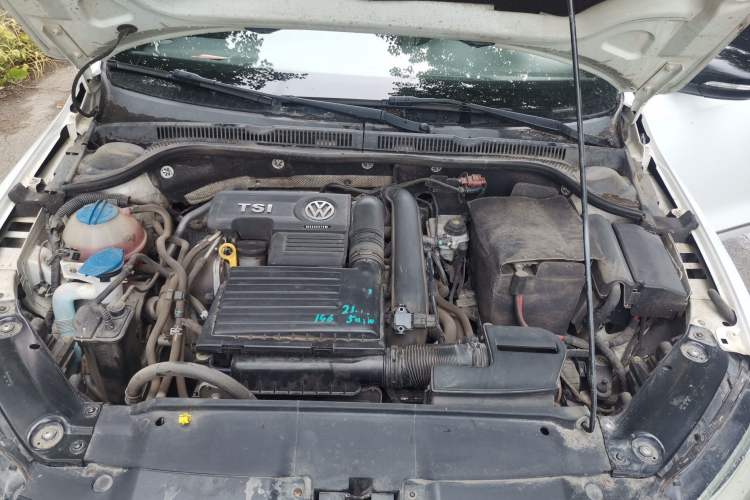 Used Volkswagen Sagitar 2016 280TSI Automatic R-Line Engine Bay