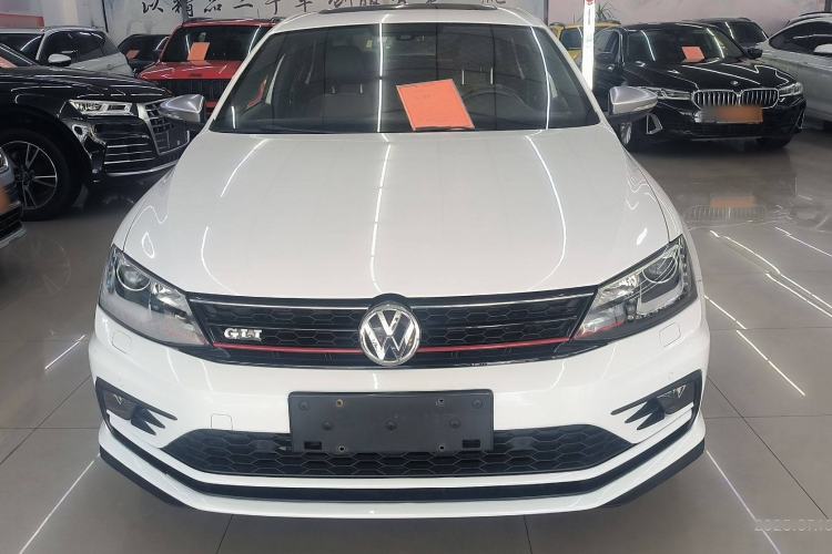 Used Volkswagen Sagitar 2016 2.0 TSI GLI Exterior 1