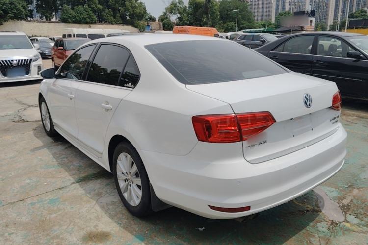 Used Volkswagen Sagitar 2016 230TSI 25th Anniversary Edition Exterior 2