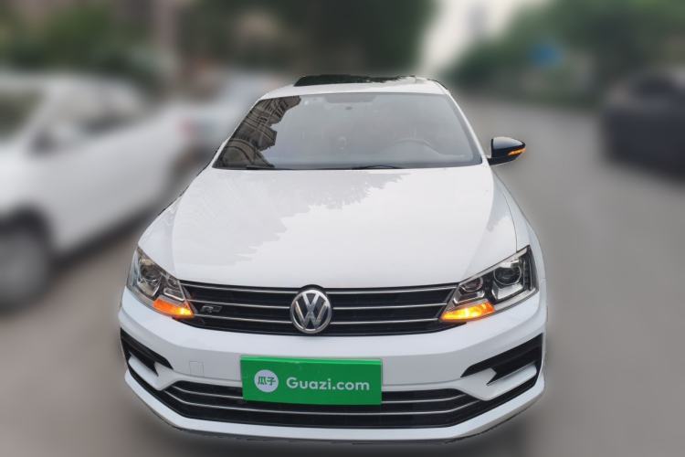 Used Volkswagen Sagitar 2016 280TSI Automatic R-Line Front