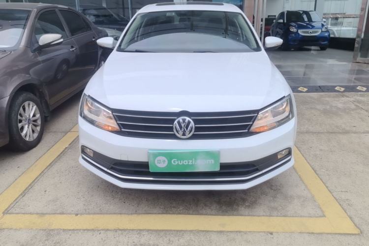 Used Volkswagen Sagitar 2016 230TSI 25th Anniversary Edition Front