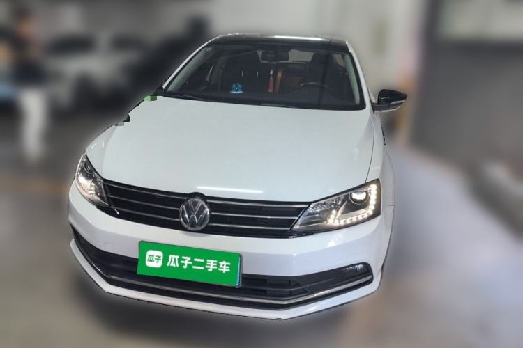 Used Volkswagen Sagitar 2016 230TSI 25th Anniversary Edition Front