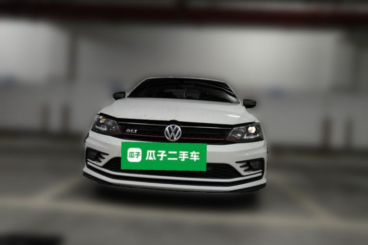 Used Volkswagen Sagitar 2016 2.0 TSI GLI Front