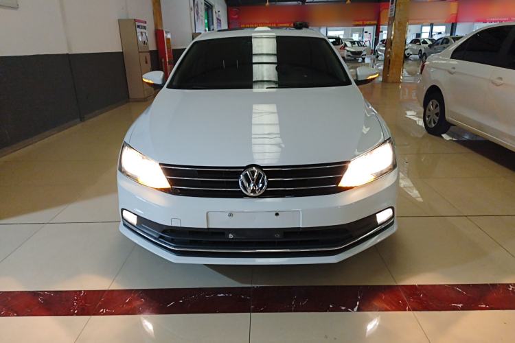 Used Volkswagen Sagitar 2016 230TSI 25th Anniversary Edition Front
