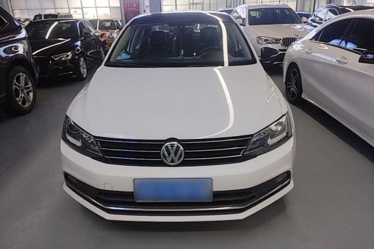 Used Volkswagen Sagitar 2016 230TSI 25th Anniversary Edition Front