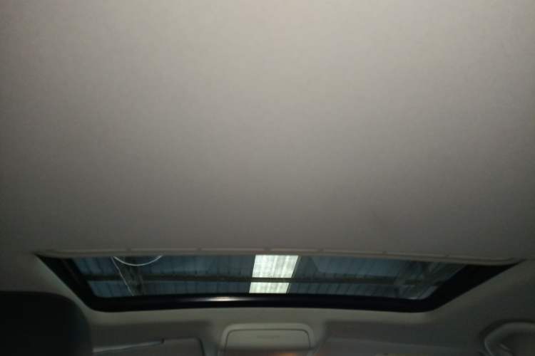 Used Volkswagen Sagitar 2016 230TSI 25th Anniversary Edition Headliner