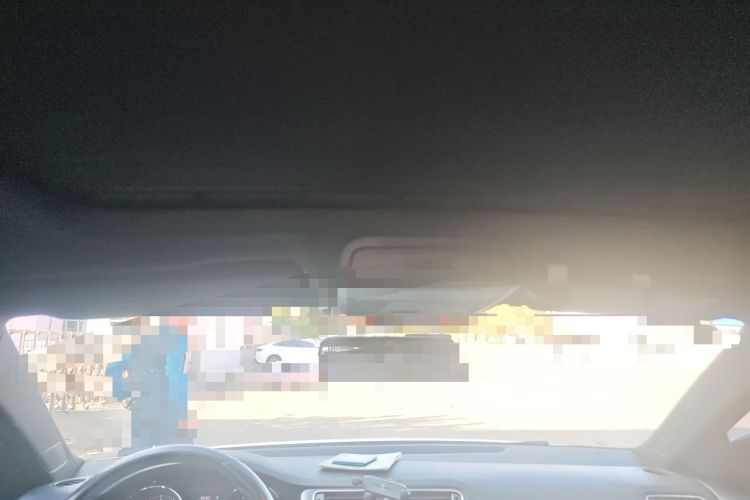 Used Volkswagen Sagitar 2016 280TSI Automatic R-Line Headliner