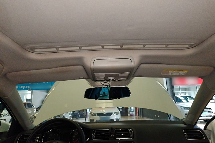 Used Volkswagen Sagitar 2016 230TSI 25th Anniversary Edition Headliner