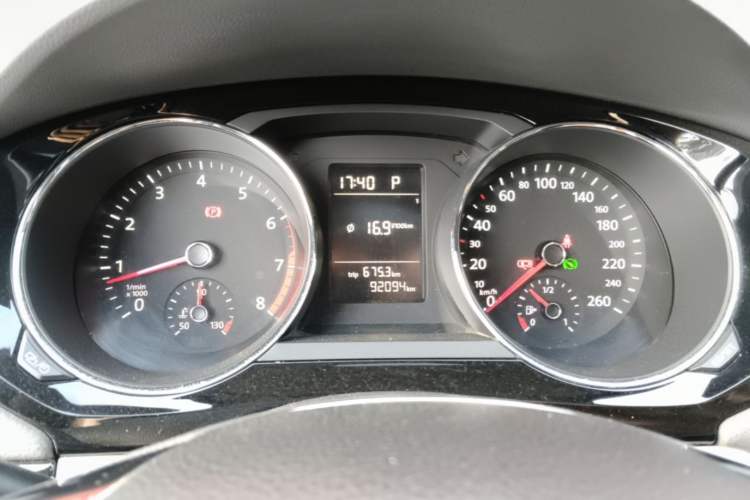 Used Volkswagen Sagitar 2016 230TSI 25th Anniversary Edition Instrument Cluster