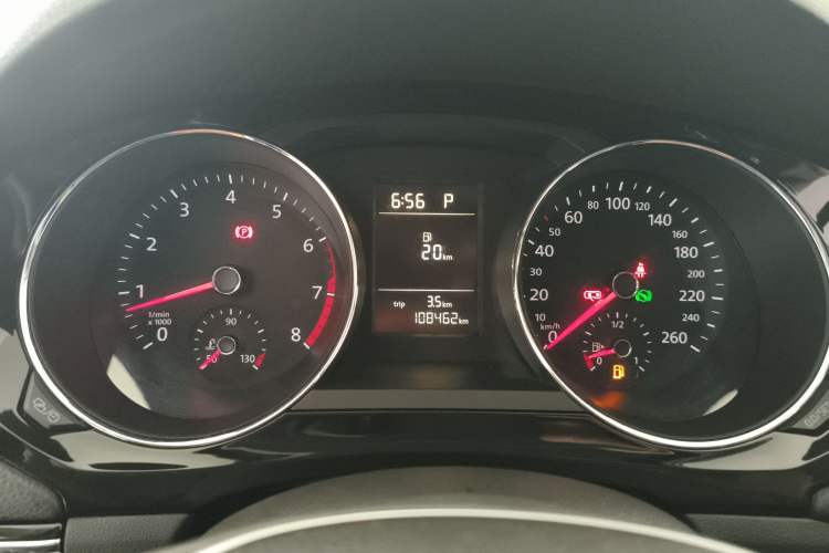 Used Volkswagen Sagitar 2016 230TSI 25th Anniversary Edition Instrument Cluster