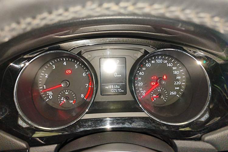 Used Volkswagen Sagitar 2016 230TSI 25th Anniversary Edition Instrument Cluster