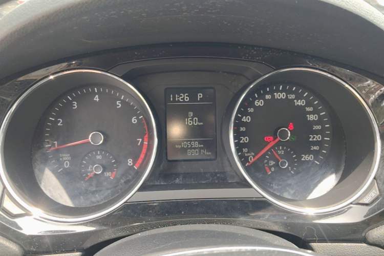 Used Volkswagen Sagitar 2016 230TSI 25th Anniversary Edition Instrument Cluster