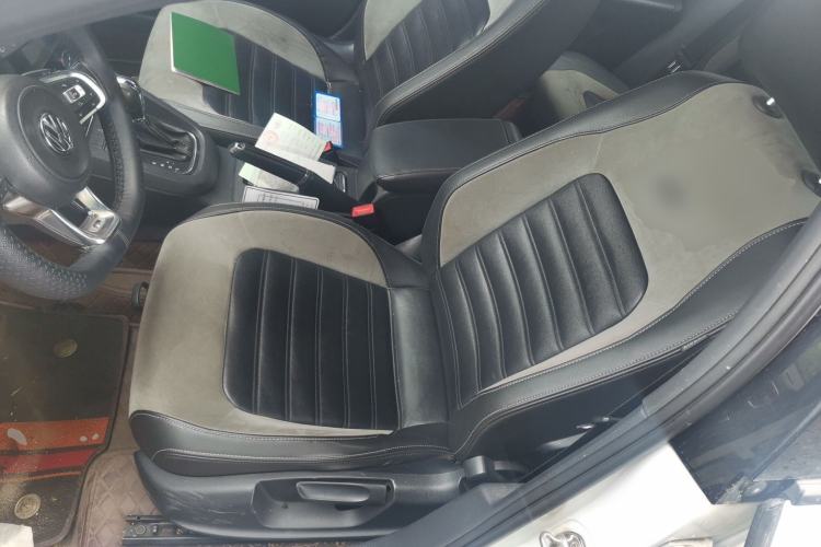 Used Volkswagen Sagitar 2016 280TSI Automatic R-Line Left Front Seat