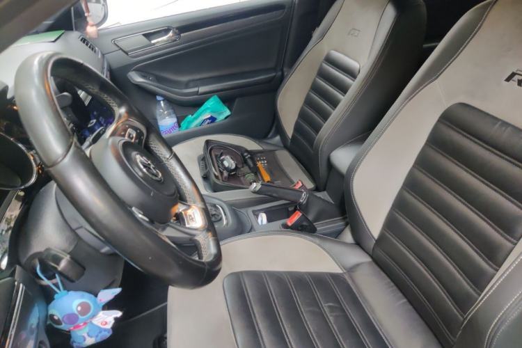 Used Volkswagen Sagitar 2016 280TSI Automatic R-Line Left Front Seat
