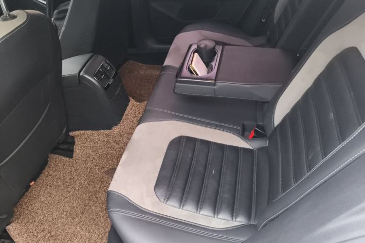 Used Volkswagen Sagitar 2016 280TSI Automatic R-Line Left Rear Seat