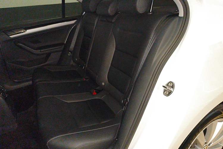 Used Volkswagen Sagitar 2016 230TSI 25th Anniversary Edition Left Rear Seat