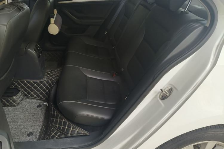 Used Volkswagen Sagitar 2016 230TSI 25th Anniversary Edition Left Rear Seat
