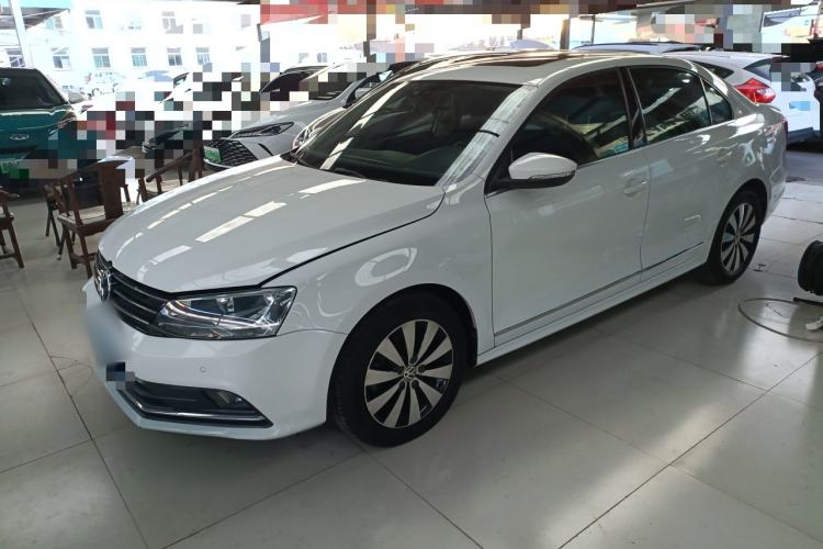 Used Volkswagen Sagitar 2016 230TSI 25th Anniversary Edition Left Side