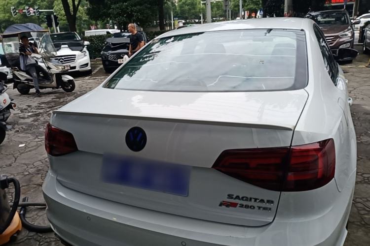 Used Volkswagen Sagitar 2016 280TSI Automatic R-Line Rear
