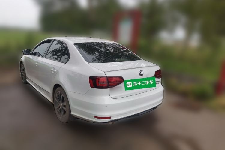Used Volkswagen Sagitar 2016 280TSI Automatic R-Line Rear Left 45 Deg