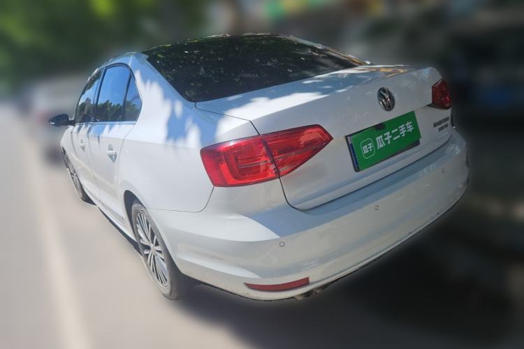 Used Volkswagen Sagitar 2016 230TSI 25th Anniversary Edition Rear Left 45 Deg