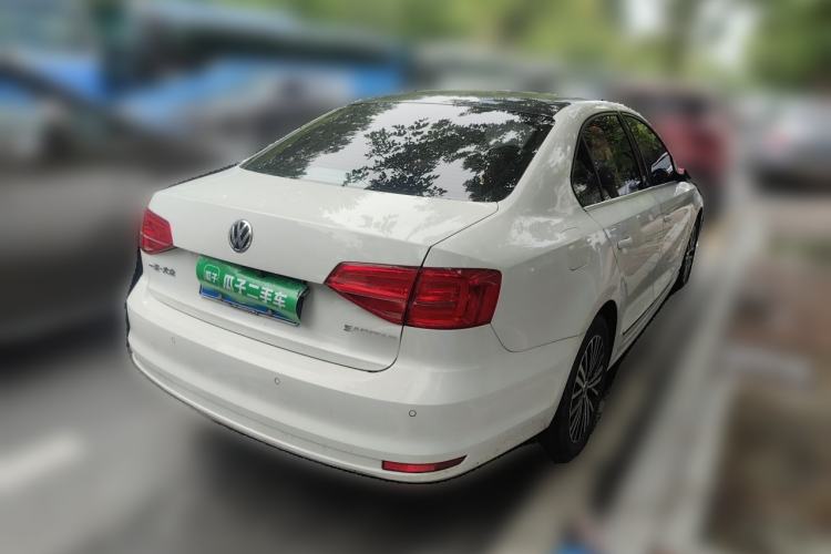 Used Volkswagen Sagitar 2016 230TSI 25th Anniversary Edition Rear Right 45 Deg